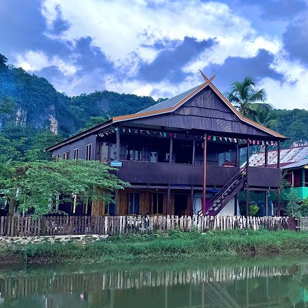 Nasrul House Homestay For Backpackers Maros Exteriör bild