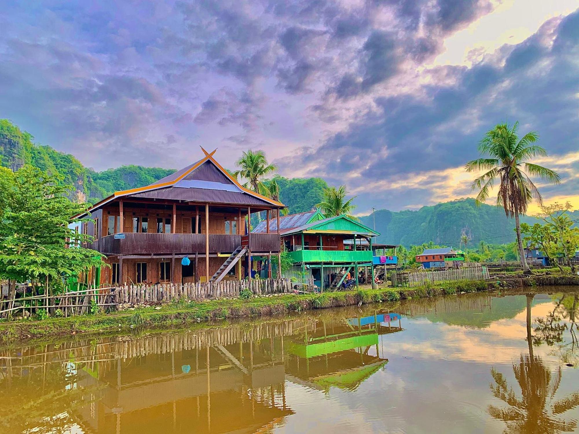 Nasrul House Homestay For Backpackers Maros Exteriör bild