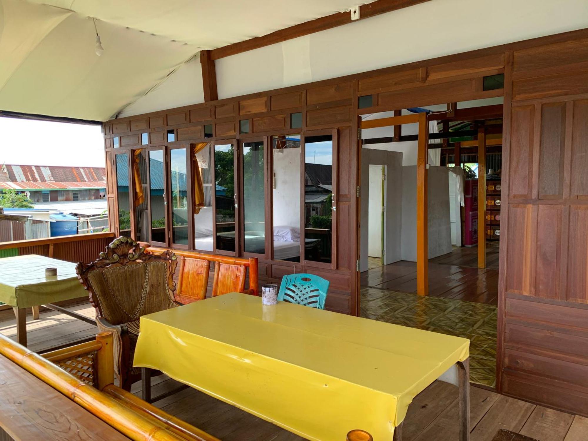 Nasrul House Homestay For Backpackers Maros Exteriör bild