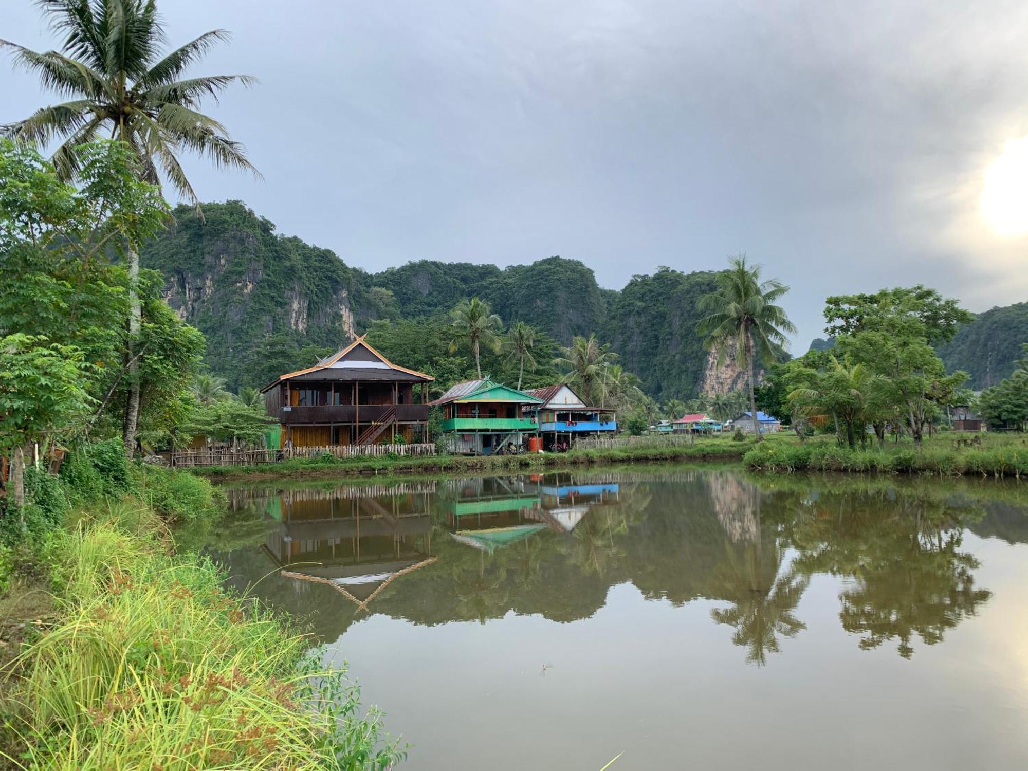 Nasrul House Homestay For Backpackers Maros Exteriör bild